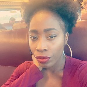 Meet your Posher, Faye